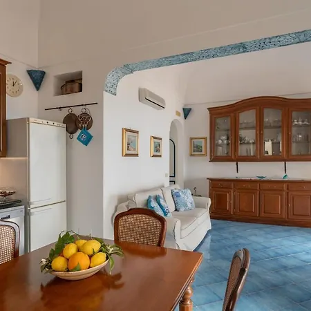 Apartament Casa Vivi *