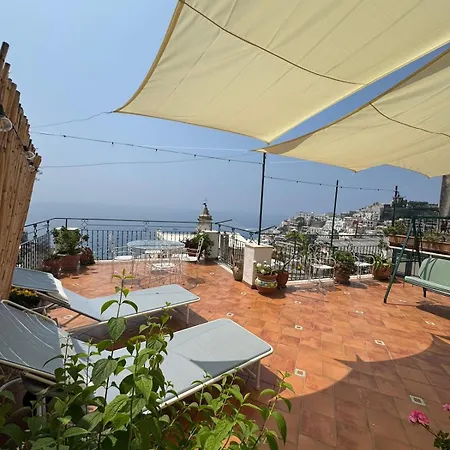 Casa Vivi Apartment *